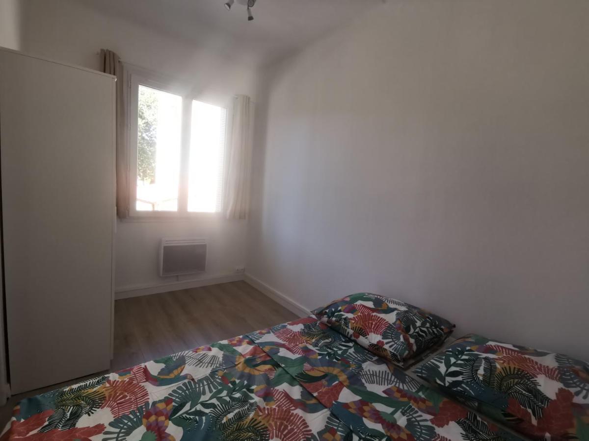 Appartement Au Coeur De Cassis Vue Sur Le Parc Bagian luar foto
